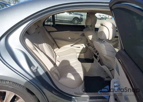 2015 Mercedes-Benz S 550 4Matic z USA, uszkodzony, nr VIN WDDUG8FB5FA135553